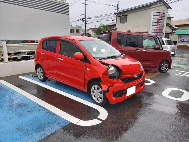 ダイハツ　ミライース　北九州市八幡西区にて　交通事故ディーラー搬送　レッカー搬送　レッカー移動　北九州市八幡西区、小倉南区・直方市・鞍手町・田川市・福智町・飯塚市・宗像市・宮若市、他地域のお客様も大歓迎です！