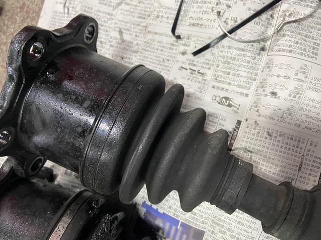 トヨタ ハイエース200系 フロントドライブシャフト交換|グー トヨタ ハイエース200系 フロントドライブシャフト交換|グー