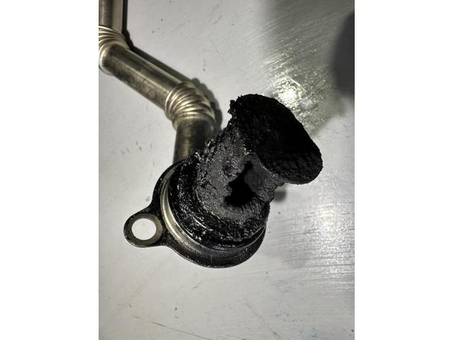 プジョー　308　LDA-T9WBH01　エンジン走行不調　交換　整備　松山　西条　伊予　松前　砥部　修理　車検　点検　鈑金　塗装　輸入車　愛媛6330