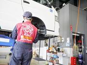 国家資格整備士の資格を持ったサービススタッフがお客様の愛車を責任を持って整備致します。