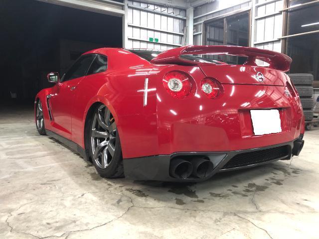 日産 35GTR エアサス　マフラー取り付け