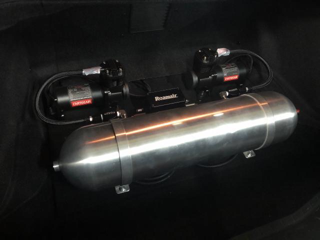 日産 35GTR エアサス　マフラー取り付け