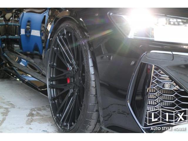 AUDI　RS6 AVANTに鍛造２３インチ装着＆サブコン取付で７００ｐｓOVER！！！【福山市　タイヤ・ナビ・ドライブレコーダー等のパーツ持込取付　コーディング作業　調音施工　大歓迎受付中！！愛車の事なら国産車から輸入車までリクロスへ！】