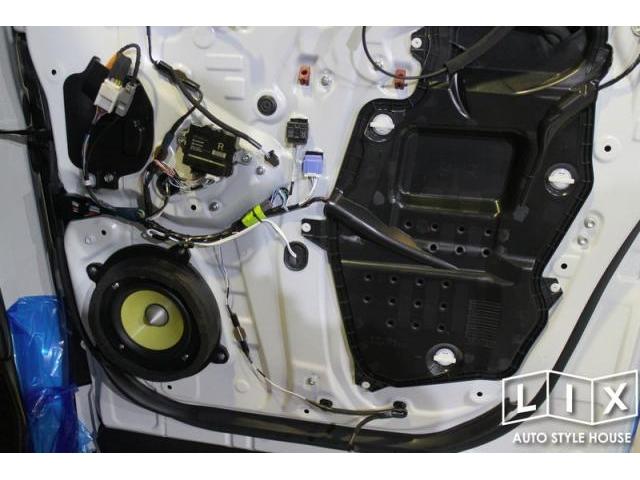 新車ヴェルファイアFOCAL95SETでスピーカー交換！【福山市　タイヤ・ナビ・ドライブレコーダー等のパーツ持込取付　コーディング作業　調音施工　大歓迎受付中！！愛車の事なら国産車から輸入車までリクロスへ！】