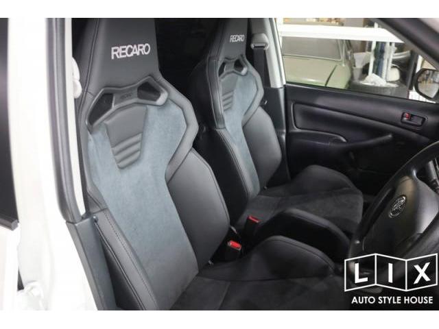 暑い日が続いてますがシートヒーター付きのレカロシート取付けました(笑)【福山市　タイヤ・ナビ・ドライブレコーダー等のパーツ持込取付　コーディング作業　調音施工　大歓迎受付中！！愛車の事なら国産車から輸入車までリクロスへ！】