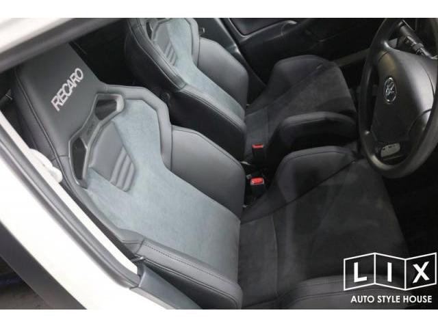 暑い日が続いてますがシートヒーター付きのレカロシート取付けました(笑)【福山市　タイヤ・ナビ・ドライブレコーダー等のパーツ持込取付　コーディング作業　調音施工　大歓迎受付中！！愛車の事なら国産車から輸入車までリクロスへ！】