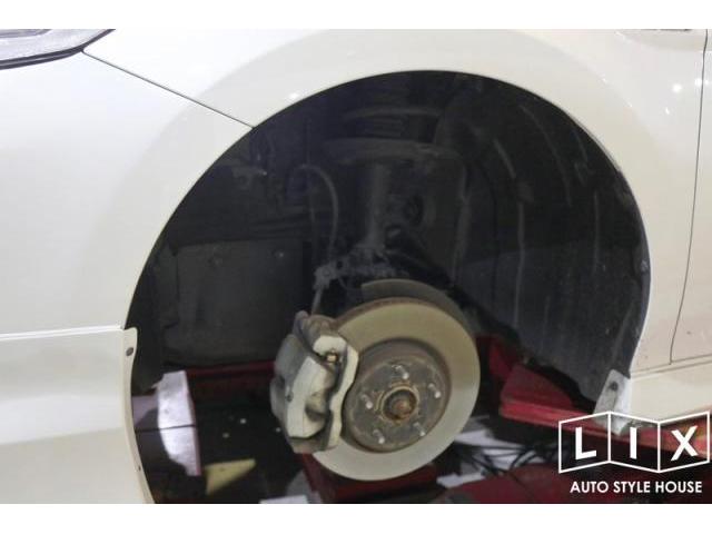 ７０カムリの車高調取付とタイヤ・ホイール交換でガラッとイメチェン！【福山市　タイヤ・ナビ・ドライブレコーダー等のパーツ持込取付　コーディング作業　調音施工　大歓迎受付中！！愛車の事なら国産車から輸入車までリクロスへ！】