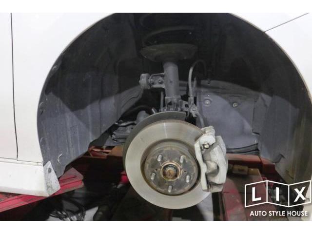 ７０カムリの車高調取付とタイヤ・ホイール交換でガラッとイメチェン！【福山市　タイヤ・ナビ・ドライブレコーダー等のパーツ持込取付　コーディング作業　調音施工　大歓迎受付中！！愛車の事なら国産車から輸入車までリクロスへ！】