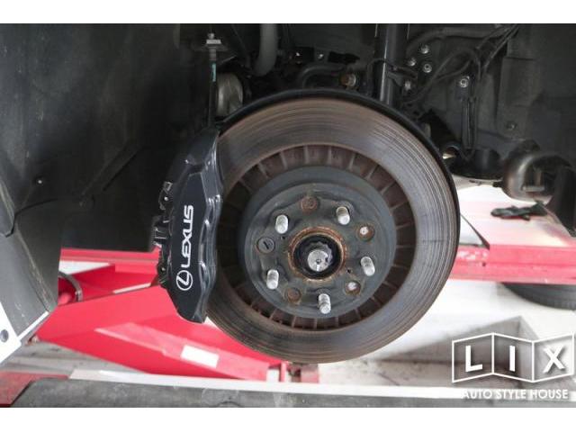 レクサスLCの車高調とオプションブレーキキャリパー交換とT/W交換でさらにWIDE＆LOW！！！【福山市　タイヤ・ナビ・ドライブレコーダー等のパーツ持込取付　コーディング作業　調音施工　大歓迎受付中！！愛車の事なら国産車から輸入車までリクロ