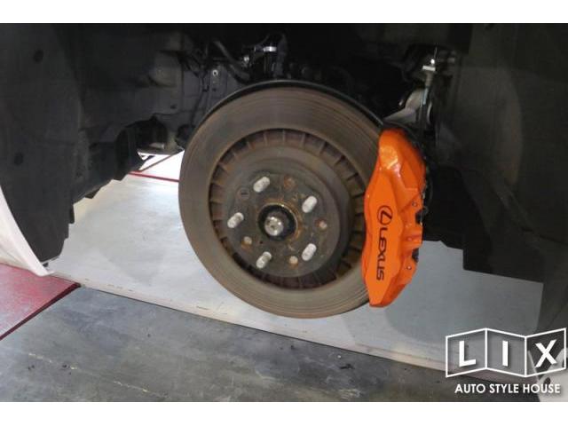 レクサスLCの車高調とオプションブレーキキャリパー交換とT/W交換でさらにWIDE＆LOW！！！【福山市　タイヤ・ナビ・ドライブレコーダー等のパーツ持込取付　コーディング作業　調音施工　大歓迎受付中！！愛車の事なら国産車から輸入車までリクロ