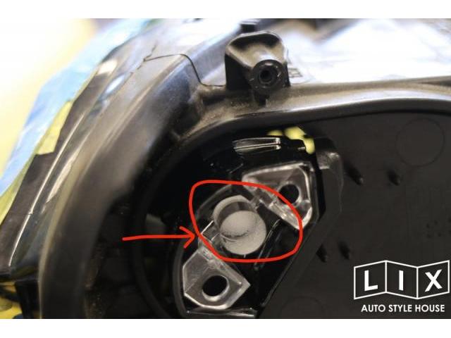 VWティグアンのバッテリー交換とT-CROSSのヘッドライトAssy交換！【福山市　タイヤ・ナビ・ドライブレコーダー等のパーツ持込取付　コーディング作業　調音施工　大歓迎受付中！！愛車の事なら国産車から輸入車までリクロスへ！】