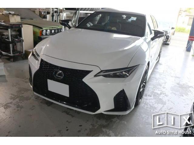 レクサスISのステアリング交換にロードスターのバックカメラ取付！【福山市　タイヤ・ナビ・ドライブレコーダー等のパーツ持込取付　コーディング作業　調音施工　大歓迎受付中！！愛車の事なら国産車から輸入車までリクロスへ！】