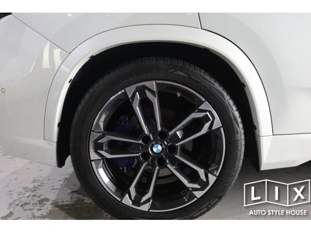 BMW X1にロック音とアームドフラッシャーとダウンサス取付！【福山市　タイヤ・ナビ・ドライブレコーダー等のパーツ持込取付　コーディング作業　調音施工　大歓迎受付中！！愛車の事なら国産車から輸入車までリクロスへ！】