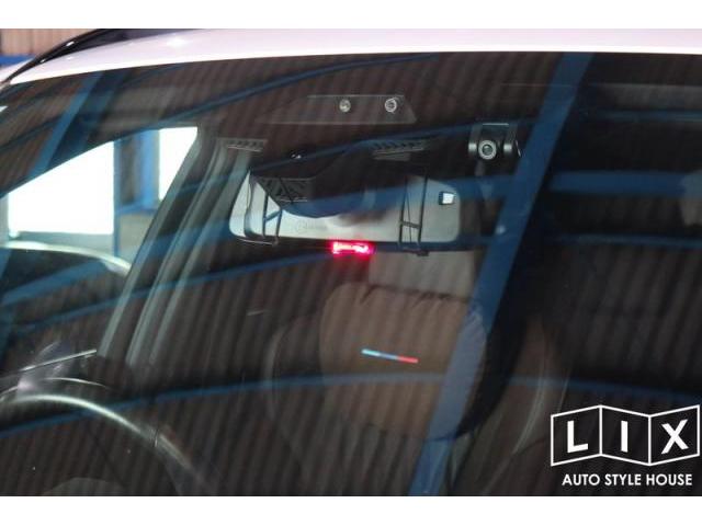 BMW X1にロック音とアームドフラッシャーとダウンサス取付！【福山市　タイヤ・ナビ・ドライブレコーダー等のパーツ持込取付　コーディング作業　調音施工　大歓迎受付中！！愛車の事なら国産車から輸入車までリクロスへ！】