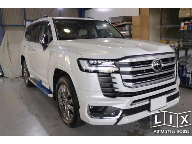 マイナーチェンジ後のランドクルーザー３００へパドルシフト装着！【福山市　タイヤ・ナビ・ドライブレコーダー等のパーツ持込取付　コーディング作業　調音施工　大歓迎受付中！！愛車の事なら国産車から輸入車までリクロスへ！】