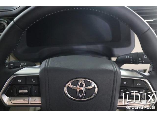 マイナーチェンジ後のランドクルーザー３００へパドルシフト装着！【福山市　タイヤ・ナビ・ドライブレコーダー等のパーツ持込取付　コーディング作業　調音施工　大歓迎受付中！！愛車の事なら国産車から輸入車までリクロスへ！】