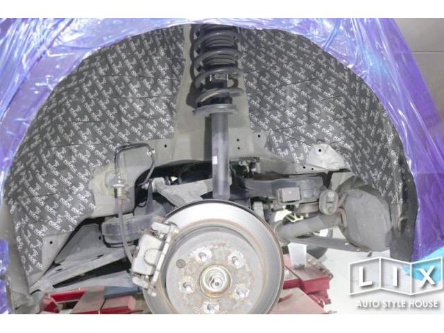 フーガに調音施工とドアデッドニングで静粛性向上！【調音施工編】【福山市　タイヤ・ナビ・ドライブレコーダー等のパーツ持込取付　コーディング作業　調音施工　大歓迎受付中！！愛車の事なら国産車から輸入車までリクロスへ！】