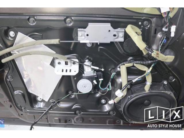 フーガに調音施工とドアデッドニングで静粛性向上！【ドアデッドニング編】【福山市　タイヤ・ナビ・ドライブレコーダー等のパーツ持込取付　コーディング作業　調音施工　大歓迎受付中！！愛車の事なら国産車から輸入車までリクロスへ！】