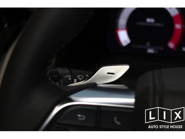 ランドクルーザー３００MCへパドルシフト取り付け！【福山市　タイヤ・ナビ・ドライブレコーダー等のパーツ持込取付　コーディング作業　調音施工　大歓迎受付中！！愛車の事なら国産車から輸入車までリクロスへ！】