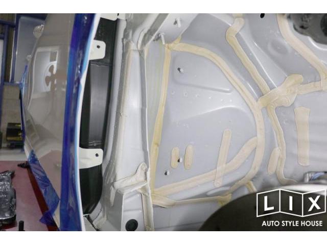 ベンツA35(W177)の調音施工で快適空間に！【福山市　タイヤ・ナビ・ドライブレコーダー等のパーツ持込取付　コーディング作業　調音施工　大歓迎受付中！！愛車の事なら国産車から輸入車までリクロスへ！】