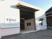 カーオーディオ専門店　トーン4