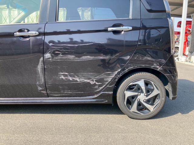ホンダ　Ｎ－ＷＧＮ　キズ・へこみ直し　リヤドア修理　事故修理　タイヤ交換　鈑金塗装　キズ・凹み修理　車のことならアンサーへ！　総社市　清音　倉敷　岡山　土曜日営業　カードOK！