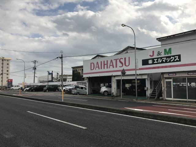 ダイハツ　タント　車検　光軸調整【山口県　山陽小野田市で車検・整備・修理・タイヤ交換・ナビ・ETC・ドライブレコーダー取付・各種パーツ持込での取付なら　エルマックス　小野田店へ！！】