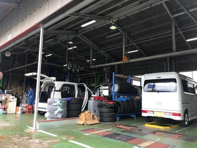 ホンダ N-BOXスラッシュ エンジンオイル オイルエレメント 交換【山口県 山陽小野田市で車検・整備・修理・タイヤ交換・ナビ・ETC・ドライブレコーダー取付・各種パーツ持込での取付なら エルマックス 小野田店へ!!】