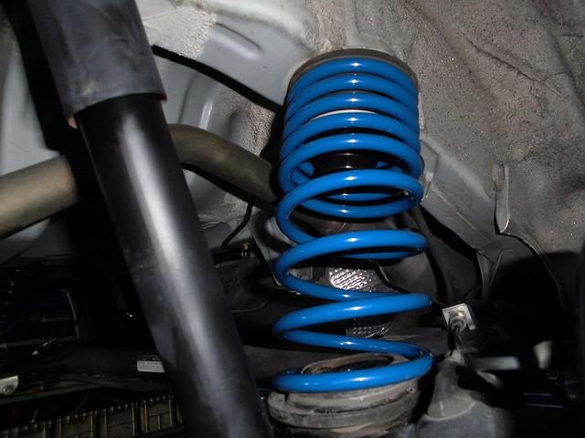 トヨタ　ルーミー　サスペンション交換　豊川市