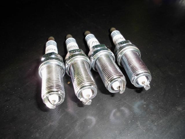 K12マーチ　プラグ交換依頼　豊川市