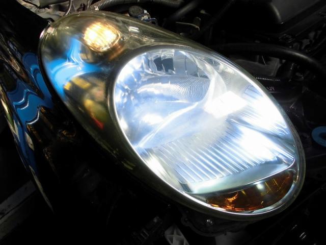 K12マーチ　ヘッドランプ球交換　豊川市