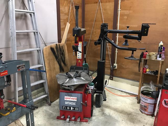 整備から販売までクルマの事ならお任せください！