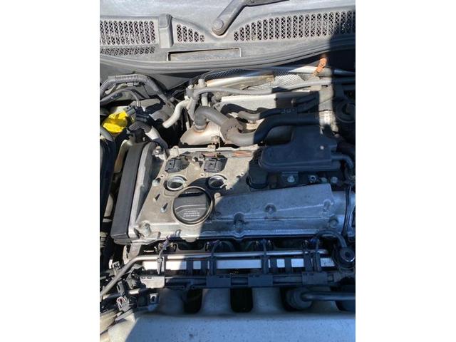 アウディ　A3 8L 8LAUQ イグニッションコイル　スパークプラグ交換　川越市　狭山市　坂戸市　鶴ヶ島市　埼玉県