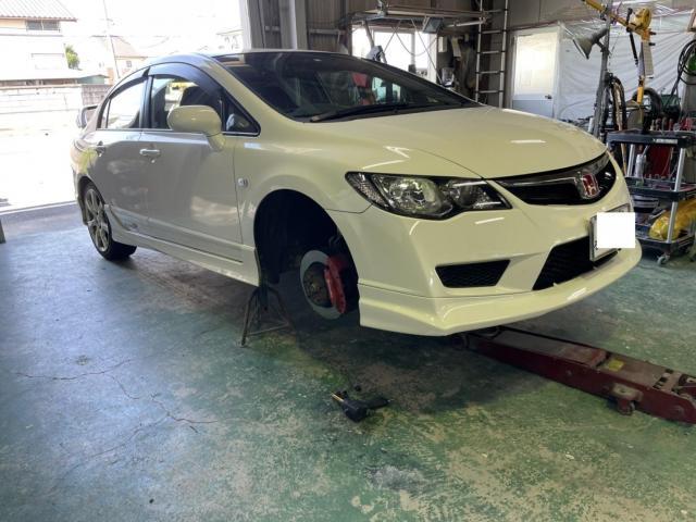 シビックタイプRタイヤ交換