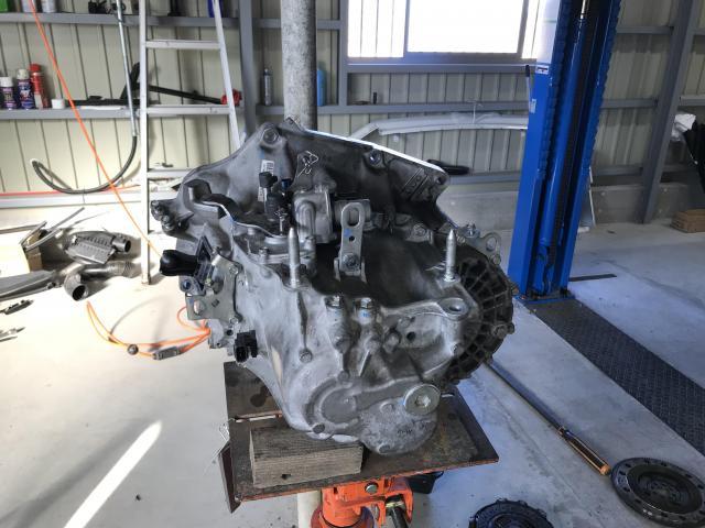 シビックタイプR　FN2　LSD取付　社外エキマニ交換　強化スタビライザー交換　軽量フライホイール交換　クラッチディスク・クラッチカバー交換