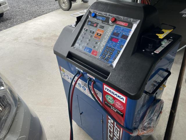 フォレスター エアコンリフレッシュ作業 デュアルエアコン不良