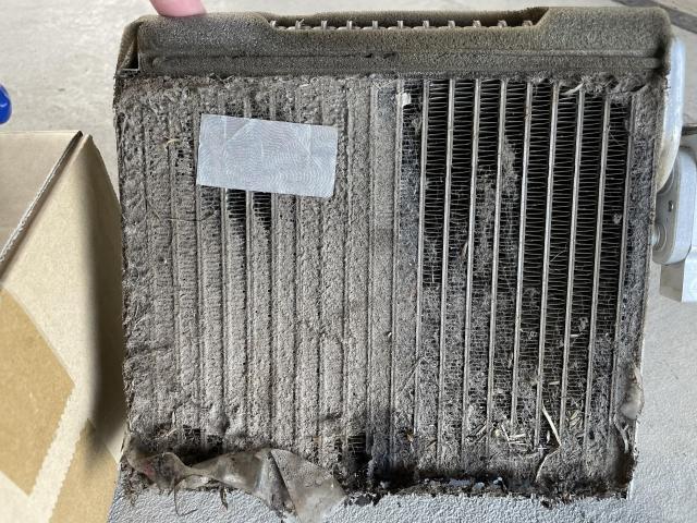 サンバートラック エアコン修理