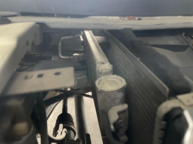 ハイゼットトラック エアコン修理 コンデンサー冷却不良 エアコンプレッシャー