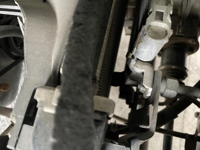 ハイゼットトラック エアコン修理 コンデンサー冷却不良 エアコンプレッシャー