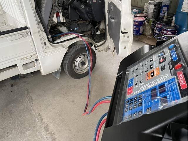 ハイゼットトラック エアコン修理 コンデンサー冷却不良 エアコンプレッシャー