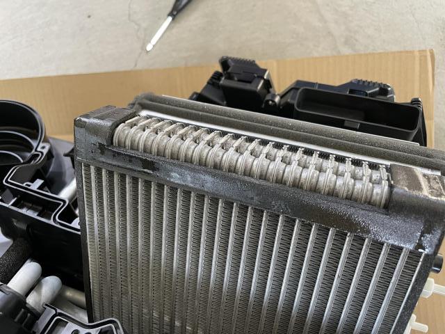 スズキ パレット エアコン修理 エバポレーター交換 エアコンフレッシャー