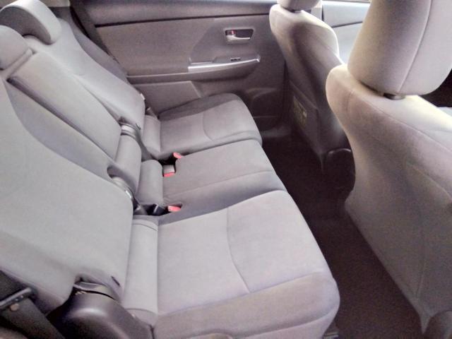 トヨタ・プリウスα  ルームクリーニング施工  羽生 行田 加須 鴻巣 熊谷 館林 邑楽郡 古河