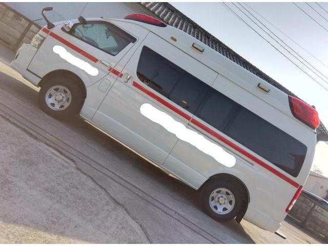 トヨタ・ハイエース救急車　ボディー磨き、ルームクリーニング　羽生 行田 加須 鴻巣 熊谷 館林 邑楽郡 古河