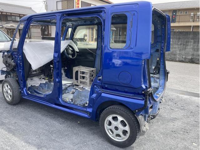 ダイハツ　ウェイク（LA700）事故修理　ルーフ交換　センターピラー交換　保険協定対応　滋賀　守山　代車無料　その2