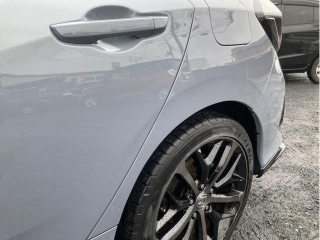 ホンダ　シビック（FK7）事故修理　保険対応　ボディ鈑金塗装　凹み修理　鈑金塗装　代車無料　