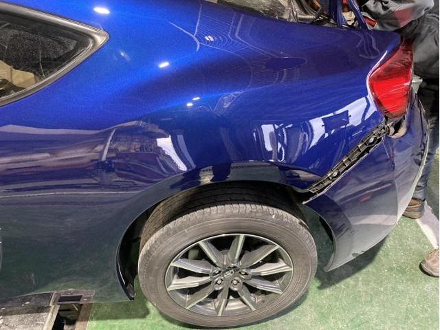 トヨタ ボディ鈑金塗装 傷修理 凹み修理塗装 左クォーター