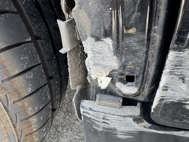 トヨタ　ハリアー　リアドア交換　ボディ鈑金塗装　ハリアー修理　傷修理　凹み修理　滋賀　守山