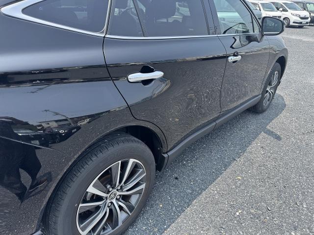 トヨタ　ハリアー　リアドア交換　ボディ鈑金塗装　ハリアー修理　傷修理　凹み修理　滋賀　守山