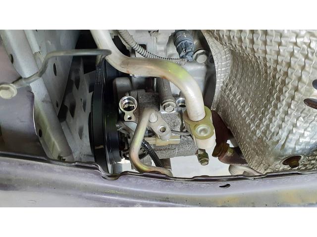 ダイハツ　タントカスタム　L375S　エアコン修理　コンプレサー交換