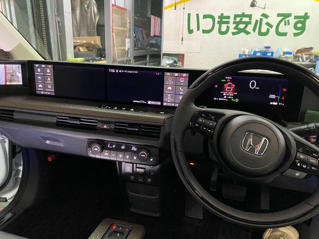 Honda e　サイドステップガーニッシュ　インテリアコンソールパネル交換　宮城県　名取市